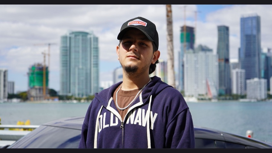 Outdoor portrait, city skyline behind